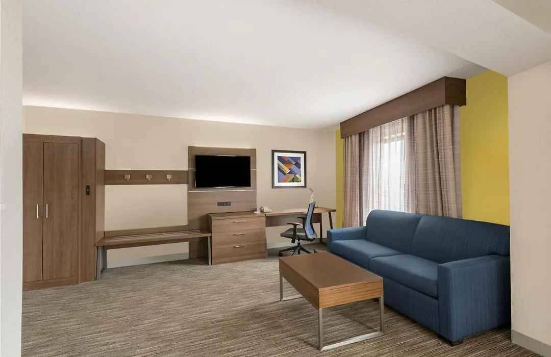 Country Inn & Suites By Radisson, Downtown Albany New York-1