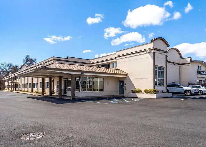 Motel: Days Inn By Wyndham Albany Suny
